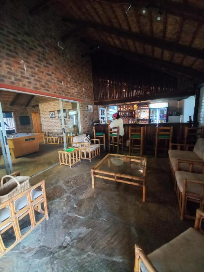 Boskoppie Lion & Tiger Reserve Kroonstad Kültér fotó